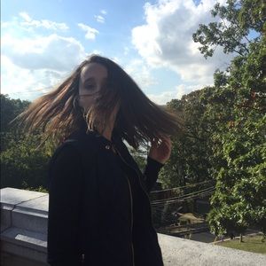 Meet your Posher, Victoria